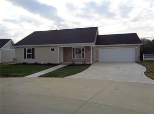 607 Fenview Dr #607, New Carlisle, OH 45344