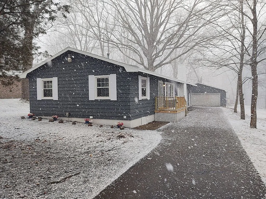 136 Mauck Ln photo 1