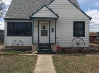 1519 11th Ave W, Williston, ND 58801