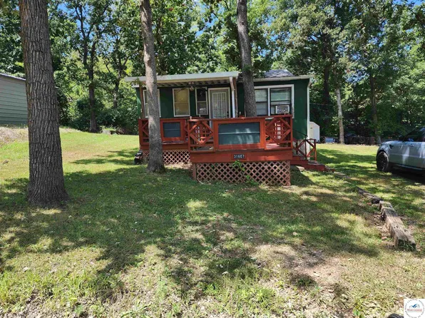 31607 Petts Ave, Warsaw, MO 65355
