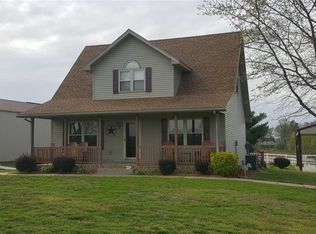 2200 Curtis Rd, Mount Vernon, IN 47620