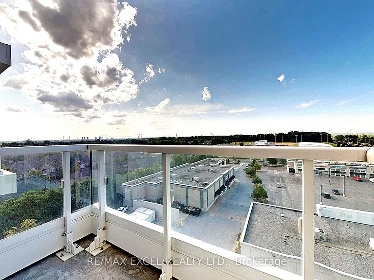 8 Beverley Glen Blvd #802 — Photo 23