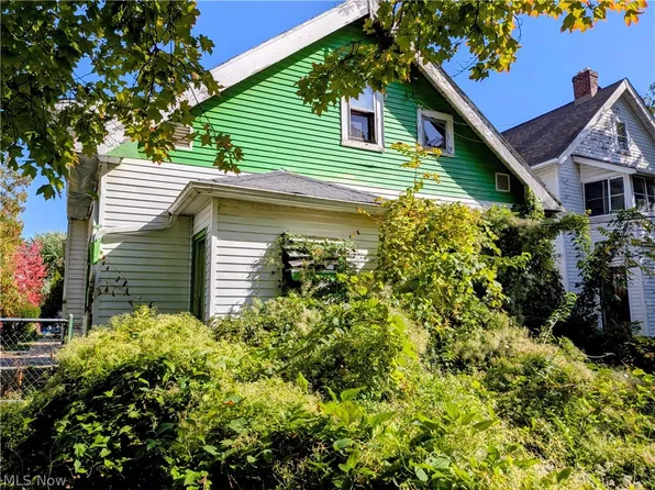 3584 E 133rd St, Cleveland, OH 44120
