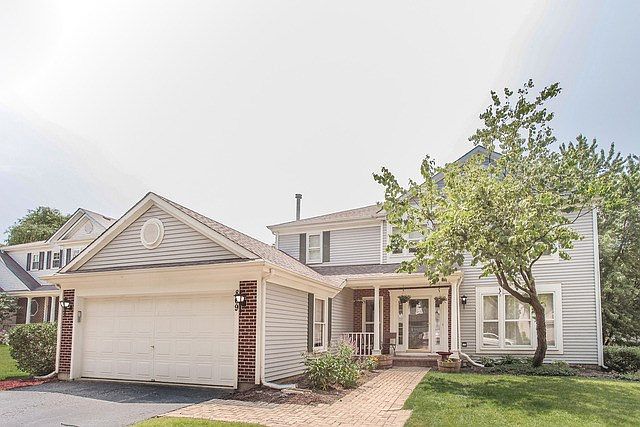1st image of 869 Belle Isle Ln