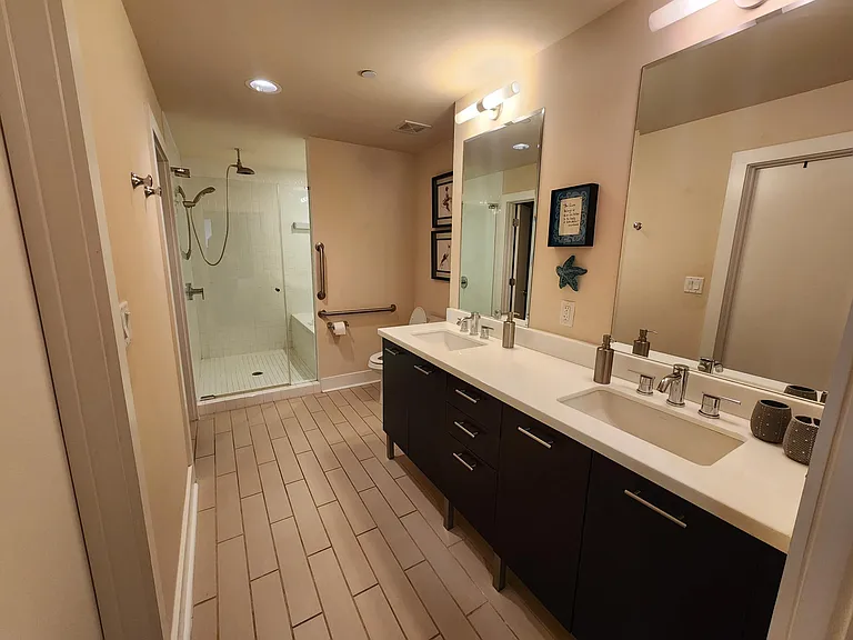 603 Davis St #2008 — Photo 13