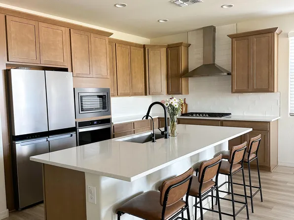 32040 N LISADRE Lane, San Tan Valley, AZ 85144