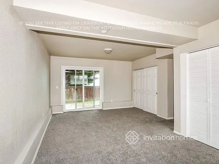 5069 37th St NE — Photo 11