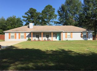 146 Blake Dr, Ozark, AL 36360