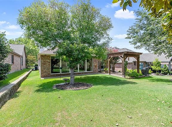 2nd image of 442 Black Diamond Ct