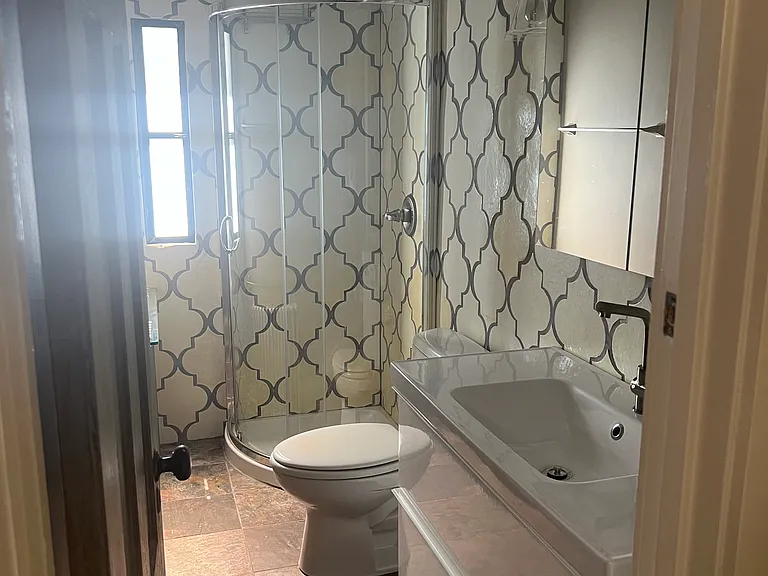 7 Fargo Ave — Photo 10