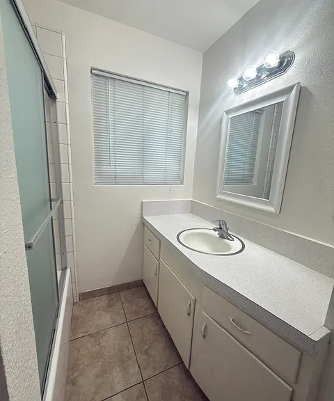 718 E Andrews Ave — Photo 9