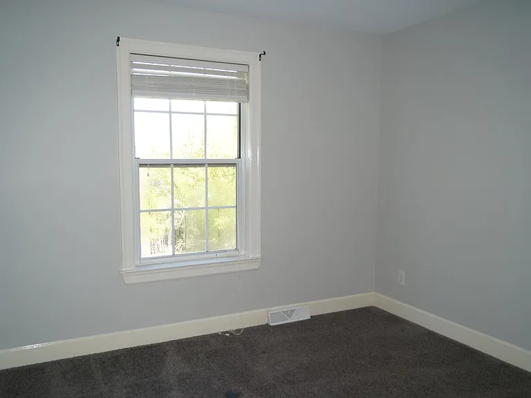979 Jairus Dr — Photo 22
