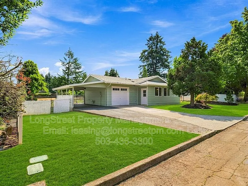 4 bed, 2.0 bath, 1430 sqft, $3,295 — Photo 2