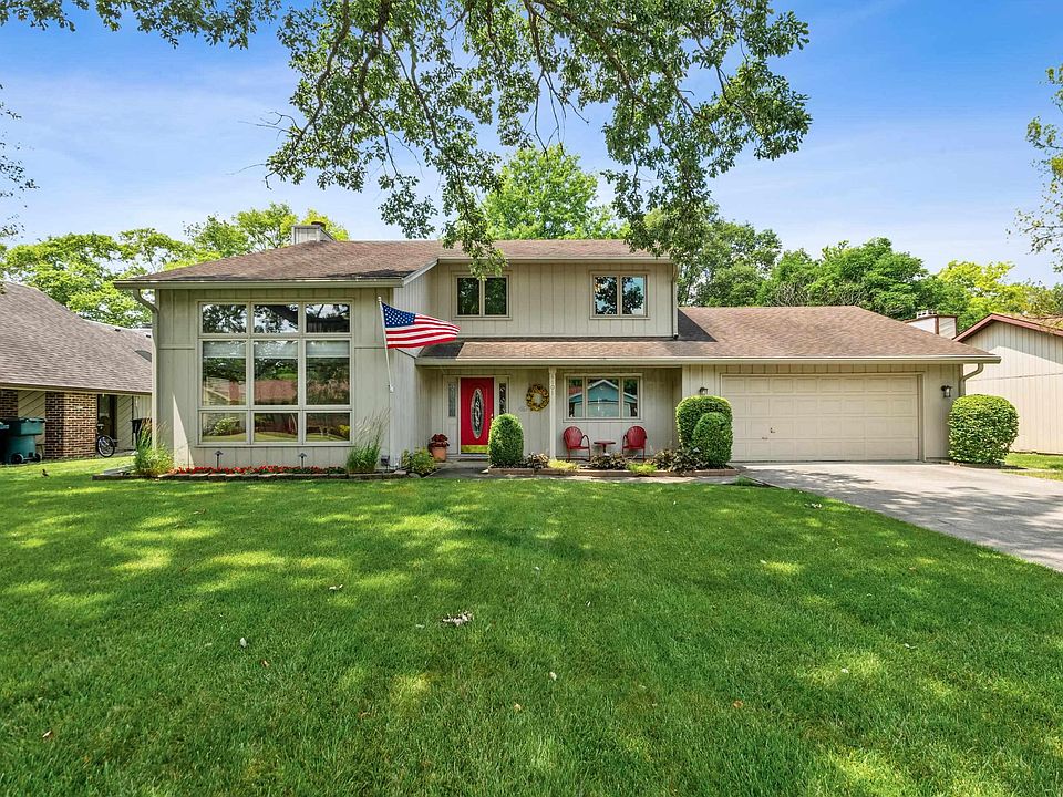 1st image of 4801 N Saint James Dr