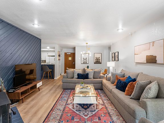4th image of 865 Majestic Pines Dr #105