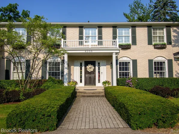 4368 Stoneleigh Rd, Bloomfield Hills, MI 48302