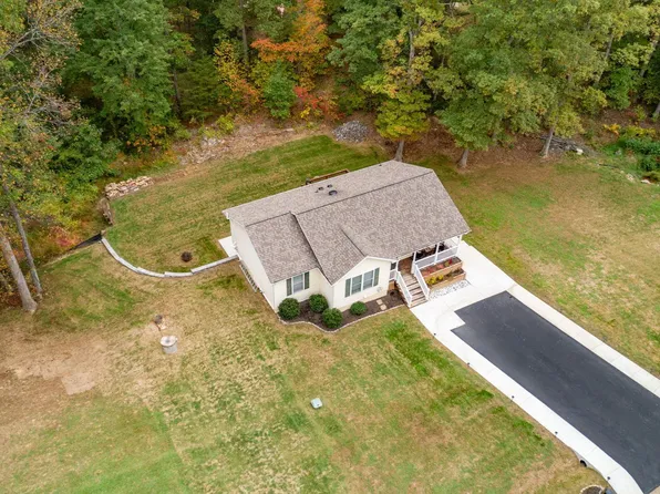 6001 Nancy Ct, Fredericksburg, VA 22407