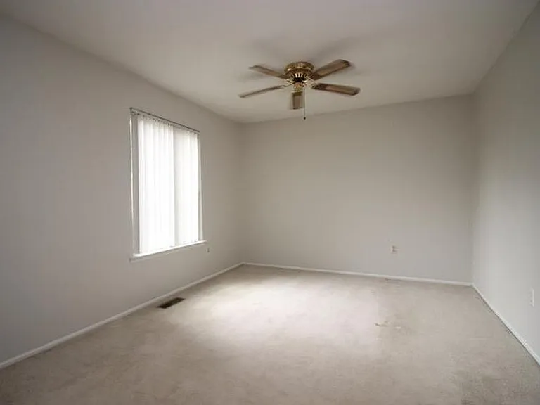 23 Bozarth Ct #23 — Photo 3