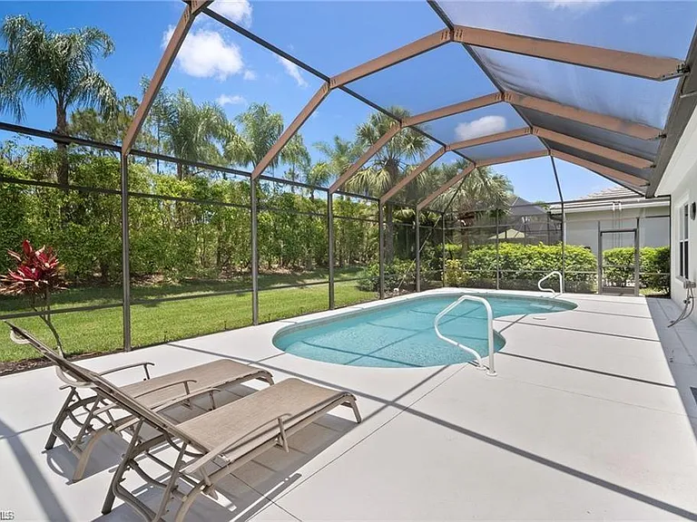 8884 Mustang Island Cir — Photo 26