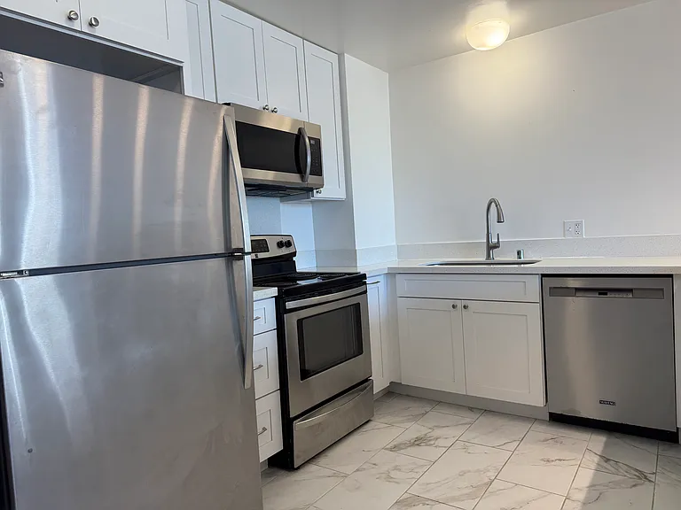 1255 Nuuanu Ave #1715 — Photo 4