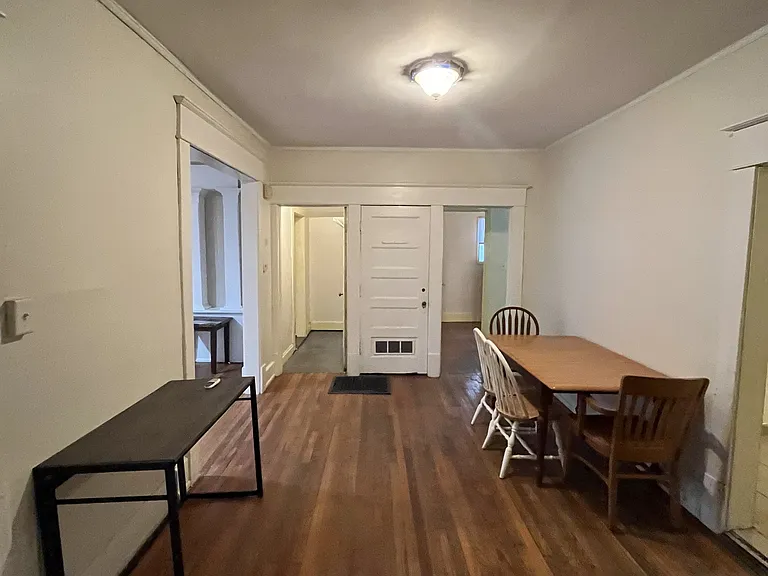 812 W Main St #1 — Photo 6