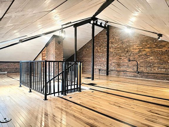 3rd image of 29 Deering Street #3