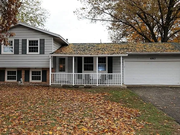 680 Glenview Cir, Plainwell, MI 49080