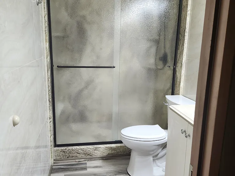 31 Woodmere Ct — Photo 8