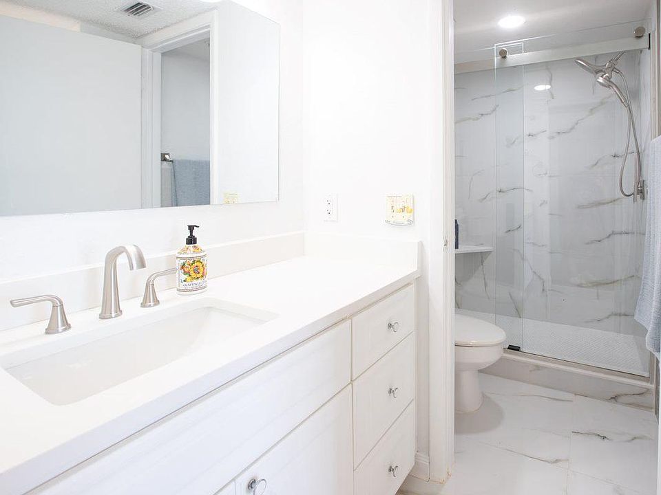 1st image of 1000 Cove Cay Dr Unit 5A