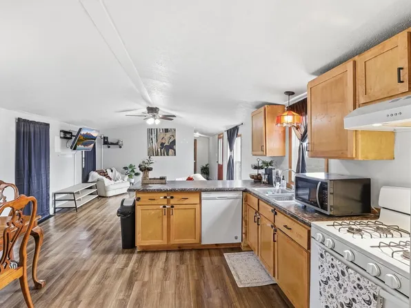 2679 Alissa Ln, Maplewood, MN 55119