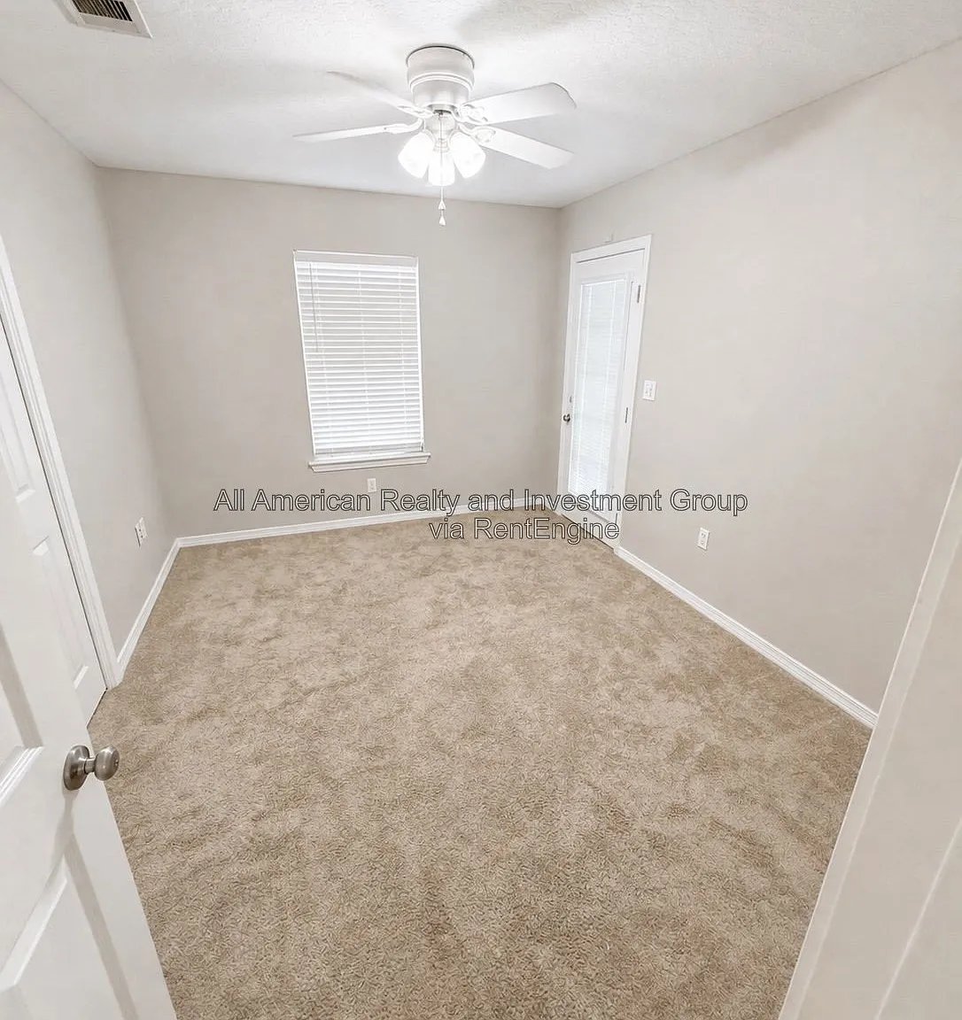 3 bed, 2.0 bath, 1550 sqft, $2,350 — Photo 4