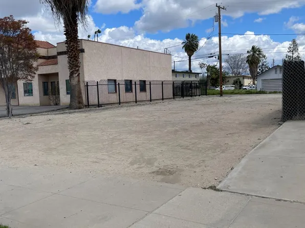 1020 H St, Bakersfield, CA 93304