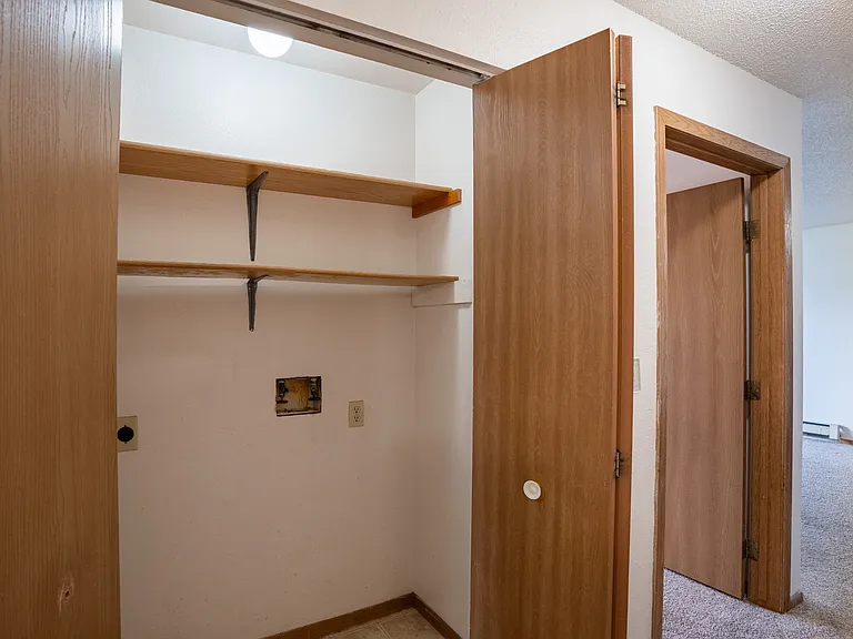 Fargo, ND Prairie Park Apartments | Laundry Closet