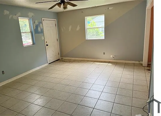 6160 Nimitz Dr — Photo 5