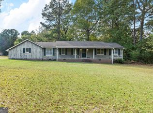 35 Frasier Dr, Brooks, GA 30205
