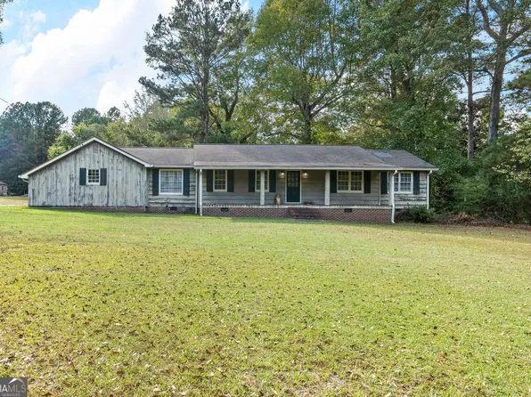 35 Frasier Dr, Brooks, GA 30205