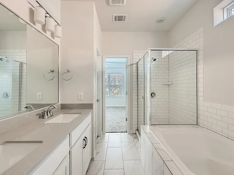 1408 Waterloo Shore Ln #7 — Photo 24