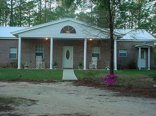 386 Darby Rd, Defuniak Springs, FL 32435
