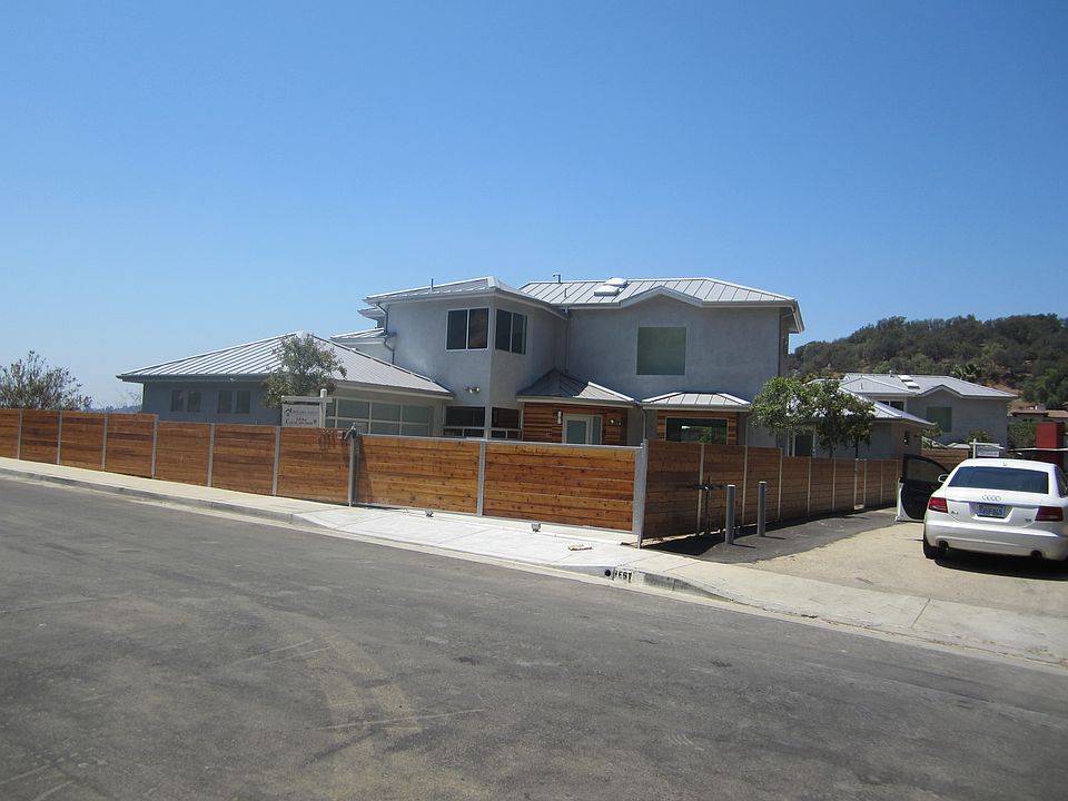 1st image of 6223 Pine Crest Dr