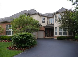 320 Whistler Rd, Highland Park, IL 60035