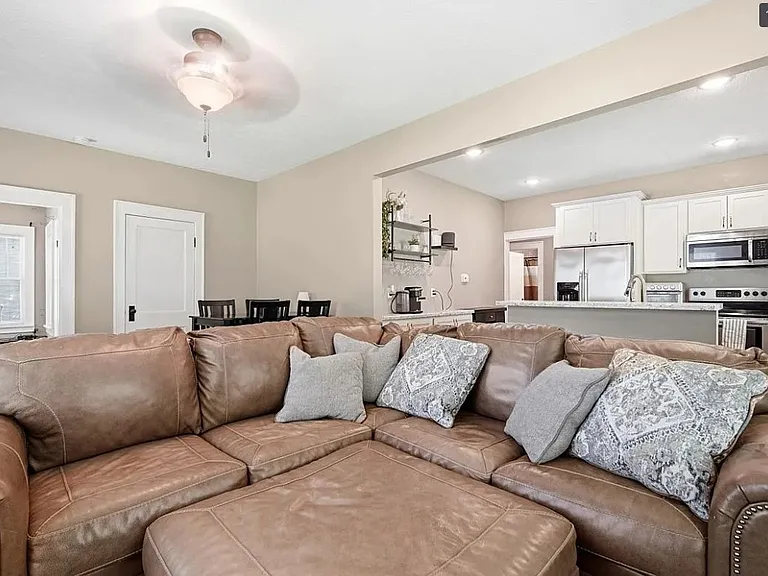 803 Osage St — Photo 13