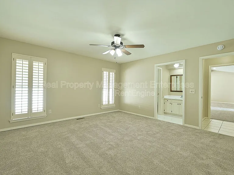 7016 Stonycreek Dr — Photo 12
