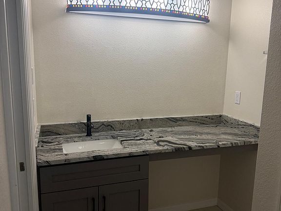 5th image of 2826 Club Cortile Cir