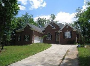581 Chesterfield Rd, Bogart, GA 30622