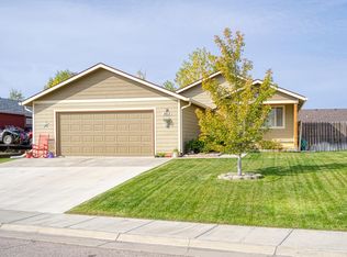 1613 Pathfinder Cir, Gillette, WY 82716