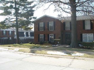 464 Chapel Ridge Dr, Hazelwood, MO 63042