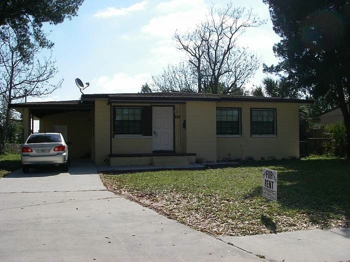 1st image of 527 El Vedado Ave