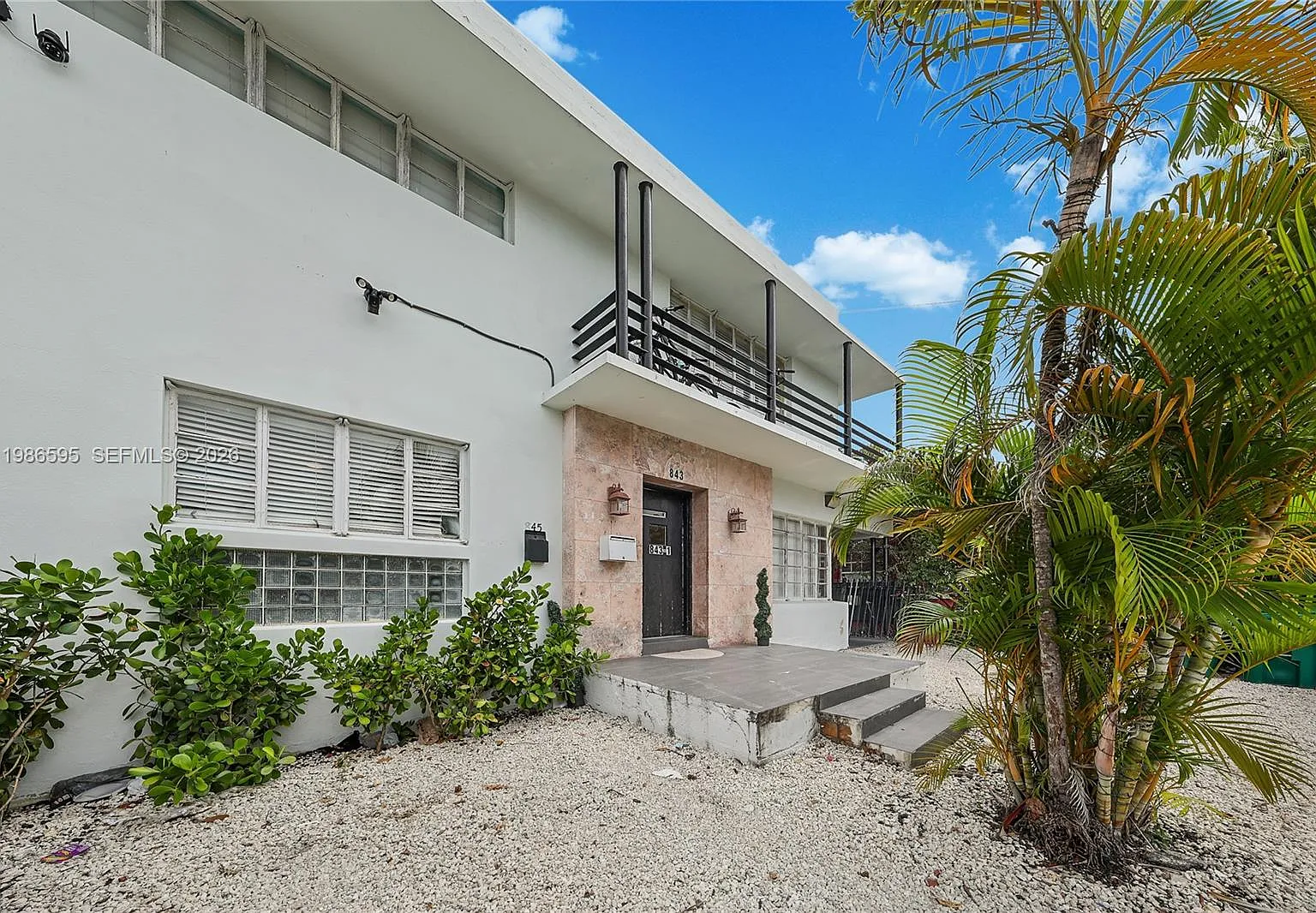 Brickell Riverview — Photo 1