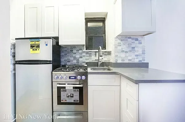 Rented by Living New York | media 13