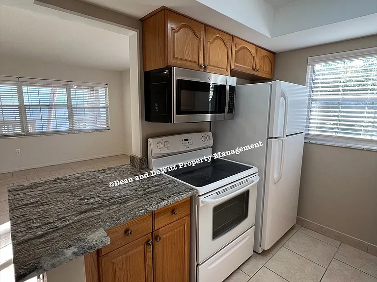 650 Pinellas Point Dr S #212 — Photo 9